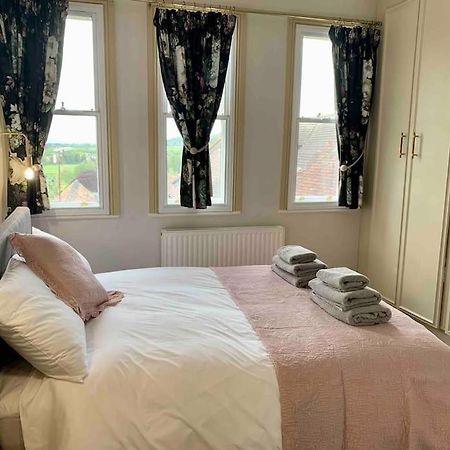 The Nest, Central Ludlow One Bed Apartment 外观 照片